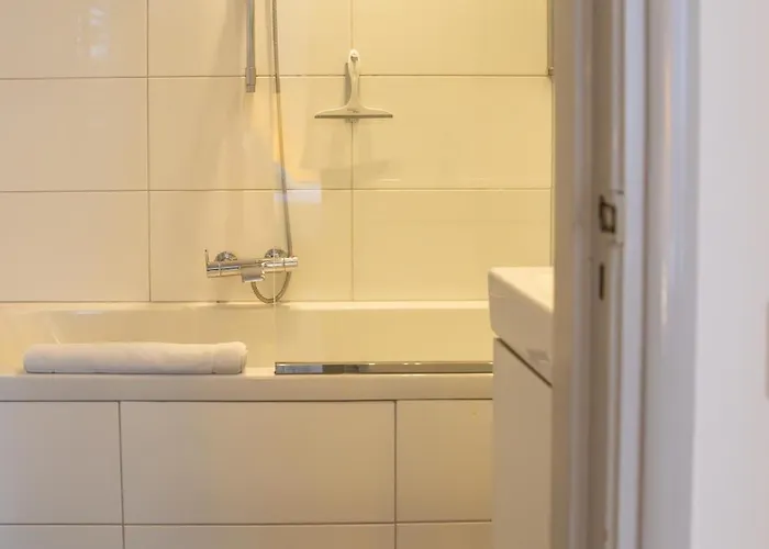 Smartflats - L'orangerie I Apartment